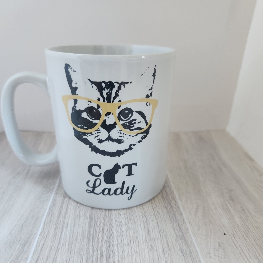 "Cat Lady" White Ceramic Coffee Mug, Cute Kitty Wearing Glasses Tri-Coastal 12oz